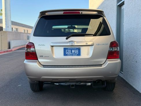 Used 2004 Toyota Highlander 4WD V6 image 5