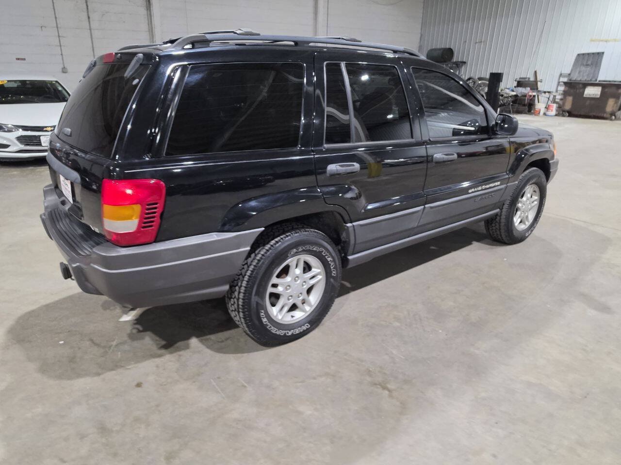 Used 2002 Jeep Grand Cherokee Laredo AWD/4WD image 11