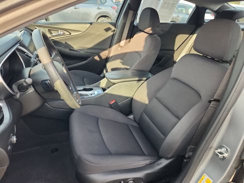Used 2023 Chevrolet Malibu LT image 11