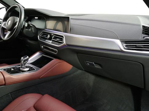 Used 2022 BMW X6 xDrive40i w/ Executive Package AWD/4WD image 15