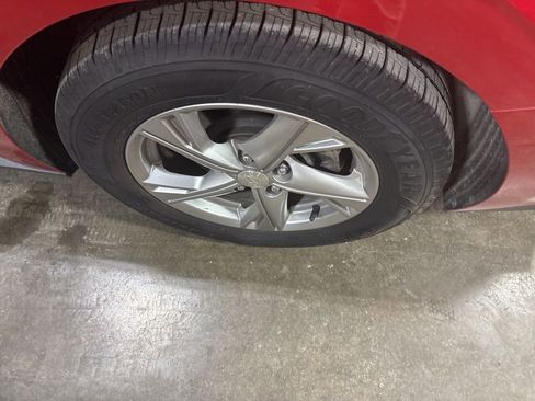 Used 2022 Hyundai Sonata SE image 5