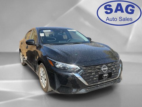Used 2024 Nissan Sentra S FWD image 2