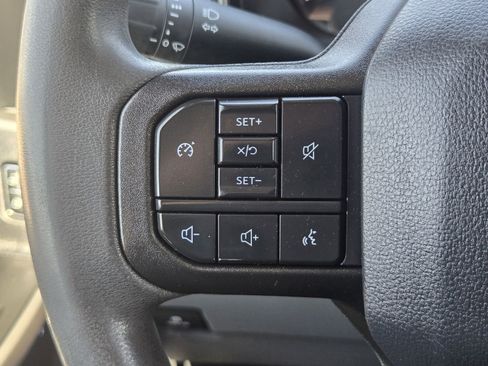 Used 2025 Ford F350 XLT AWD/4WD image 29