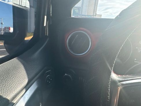 Used 2020 Jeep Wrangler Unlimited Rubicon AWD/4WD image 13