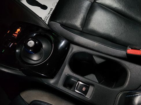 Used 2019 Nissan Leaf SL w/ SL Technology Package image 39