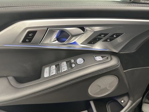 Used 2023 BMW XM image 27