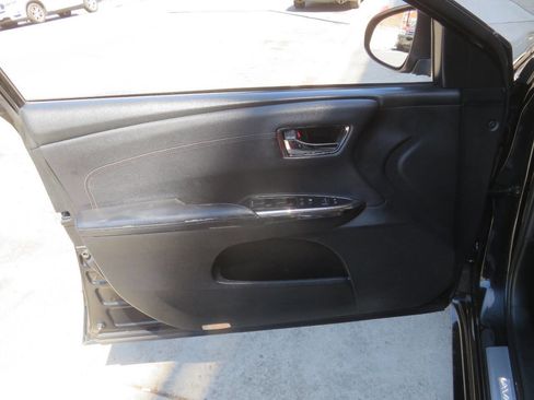 Used 2018 Toyota Avalon XLE Plus w/ Protection Package FWD image 26