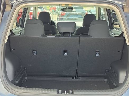 Used 2025 Kia Soul LX w/ LX Technology Package FWD image 6