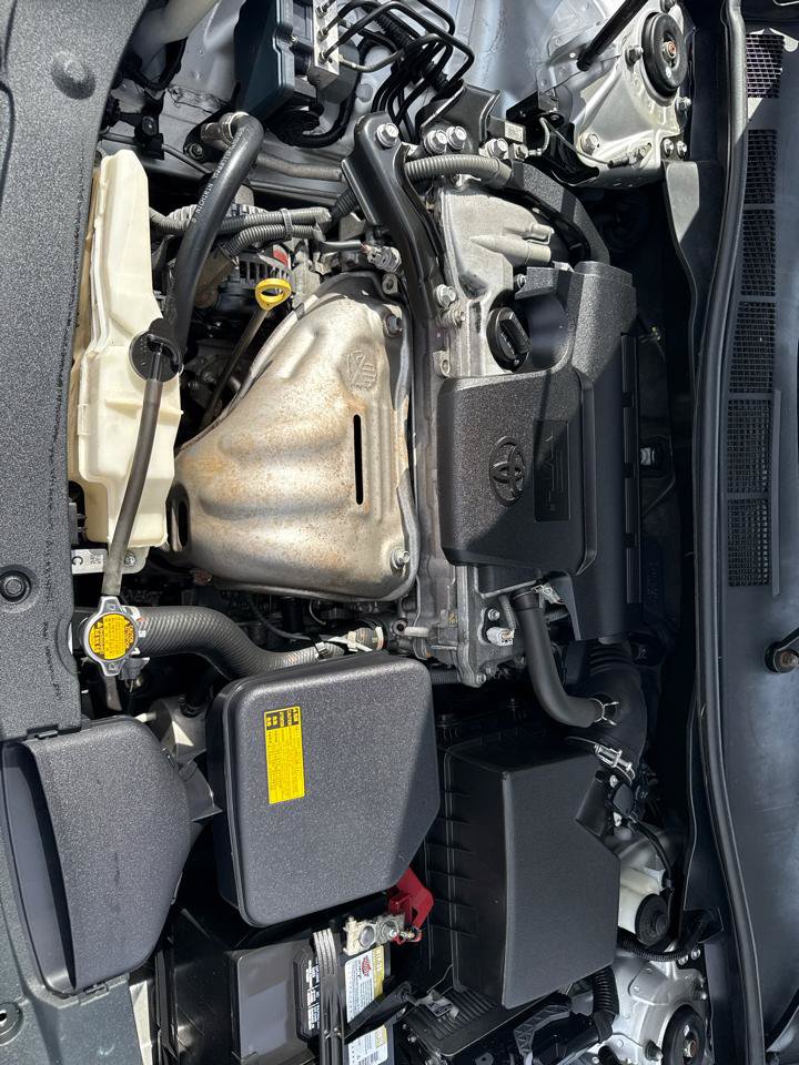 Used 2013 Toyota Camry LE FWD image 44