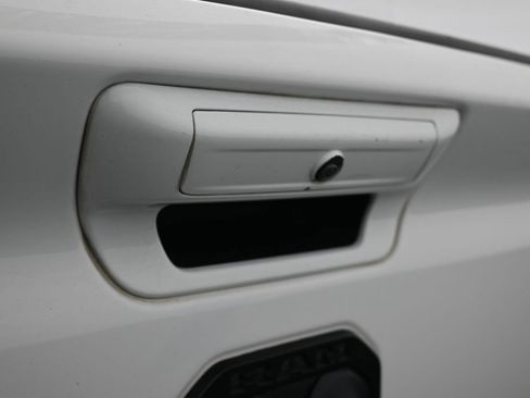 Used 2020 RAM 1500 Big Horn RWD image 33