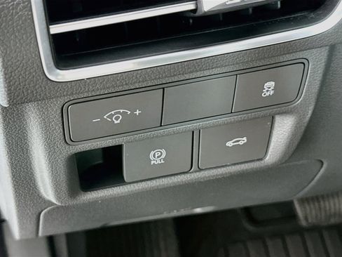 Used 2024 Hyundai Sonata SEL FWD image 17