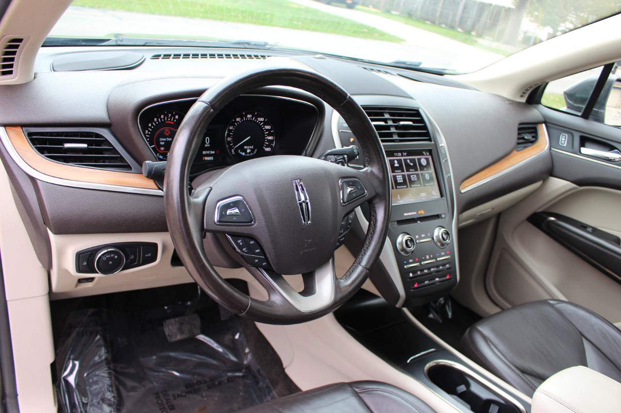Used 2018 Lincoln MKC Select w/ Lincoln MKC Climate Package AWD/4WD image 17