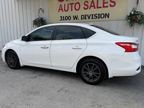 Used 2017 Nissan Sentra SV FWD image 6