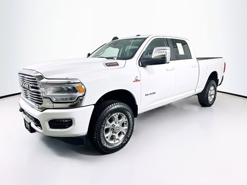 Used 2024 RAM 2500 Laramie w/ Safety Group image 3