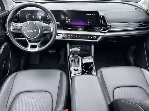 Used 2025 Kia Sportage EX w/ Premium Package image 12
