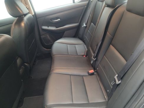 Used 2021 Nissan Sentra SR w/ SR Premium Package FWD image 18