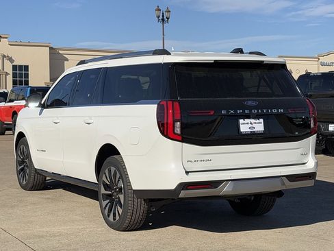 New 2025 Ford Expedition Max Platinum w/ Driver's Package image 26