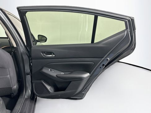 Used 2020 Nissan Altima 2.5 S FWD image 27