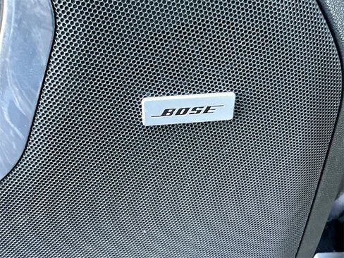 Used 2023 Chevrolet Tahoe LT image 32