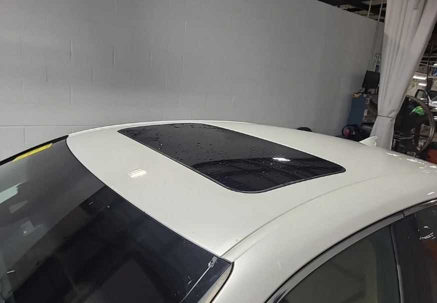 Used 2024 Lexus ES 300h w/ Accessory Package (Z2) FWD image 8