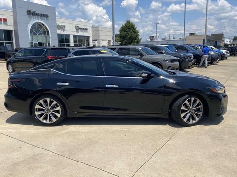 Used 2023 Nissan Maxima Platinum w/ Sport Mat Group FWD image 10
