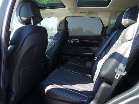 Used 2025 Genesis GV80 3.5T Prestige AWD/4WD image 16