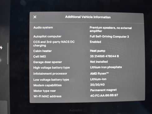 Used 2022 Tesla Model 3 Standard Range image 36