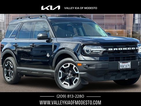 Used 2022 Ford Bronco Sport Outer Banks w/ Tech Package AWD/4WD image 1