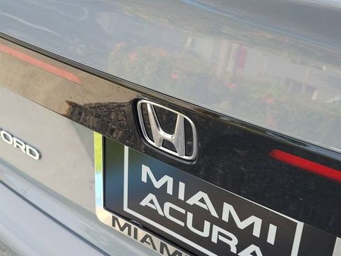 Used 2023 Honda Accord EX-L image 6
