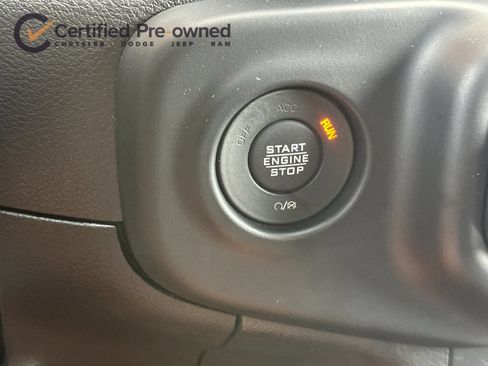 Used 2023 Jeep Wrangler Unlimited AWD/4WD image 23