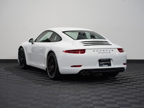 Used 2014 Porsche 911 Carrera S image 8