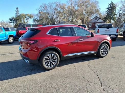 Used 2025 Buick Envision Preferred image 3