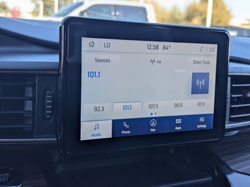 Certified 2024 Ford Explorer Limited image 21