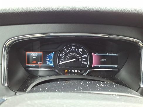 Used 2015 Lincoln Navigator 4WD image 19