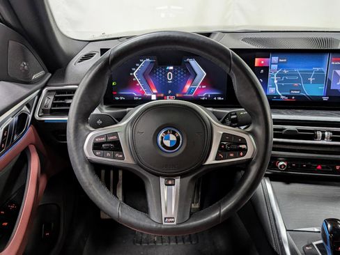 Used 2023 BMW i4 eDrive40 w/ M Sport Package image 30