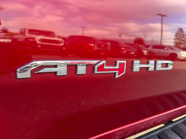 Used 2022 GMC Sierra 3500 AT4 w/ AT4 Preferred Package AWD/4WD image 11