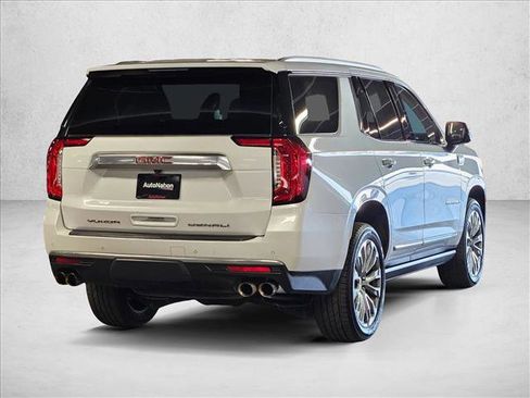 Used 2023 GMC Yukon Denali image 5