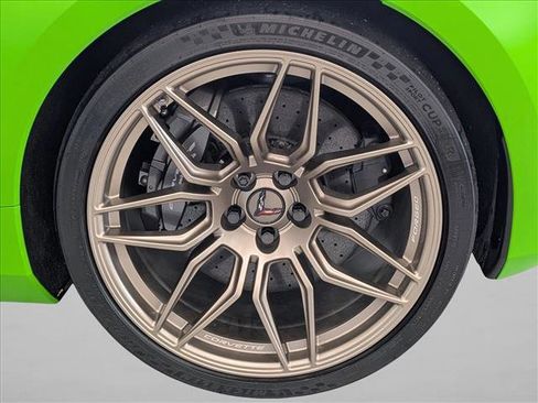 Used 2024 Chevrolet Corvette Z06 w/ Z07 Performance Package image 7