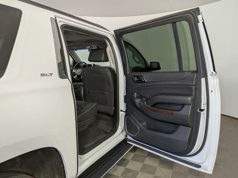 Used 2020 GMC Yukon XL SLT AWD/4WD image 36