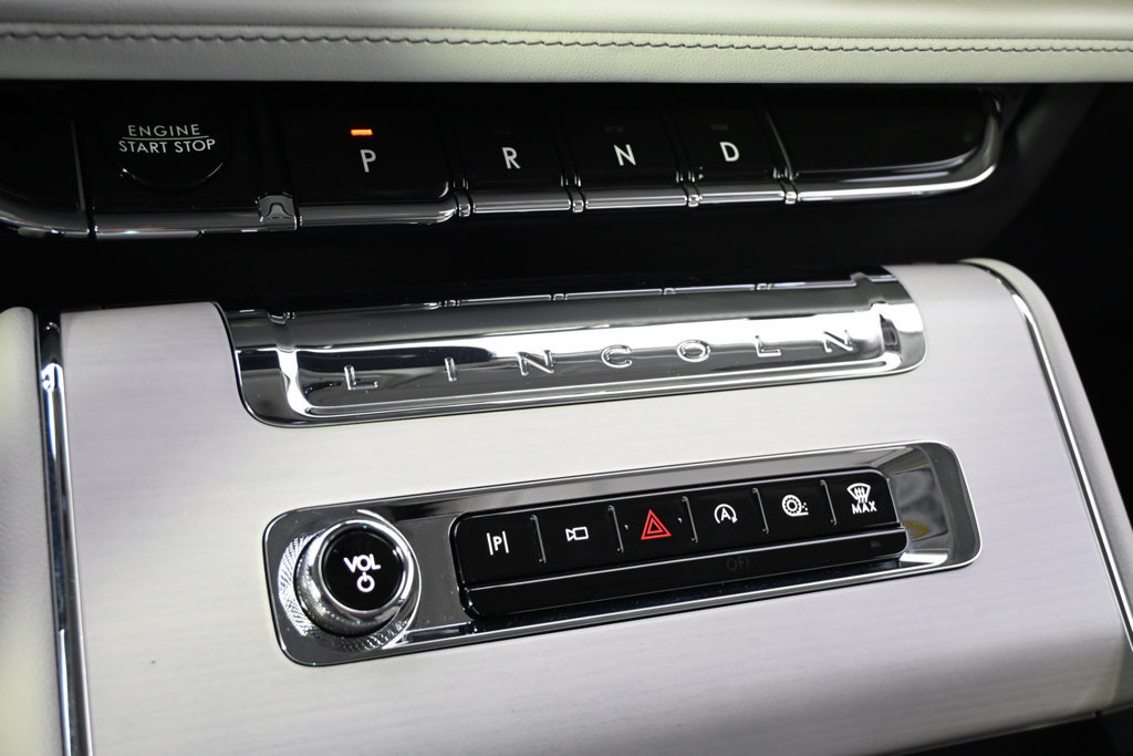 New 2026 Lincoln Aviator Reserve AWD/4WD image 32