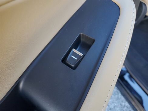 Certified 2023 Acura MDX FWD w/ Technology Package image 17