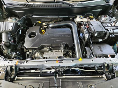 Used 2024 Chevrolet Equinox LS w/ LS Convenience Package FWD image 33
