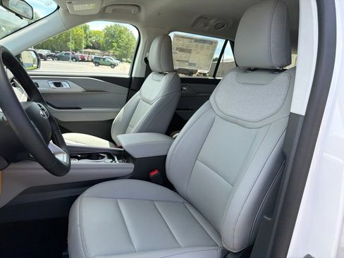 New 2026 Ford Explorer Active w/ Active Comfort Package AWD/4WD image 10
