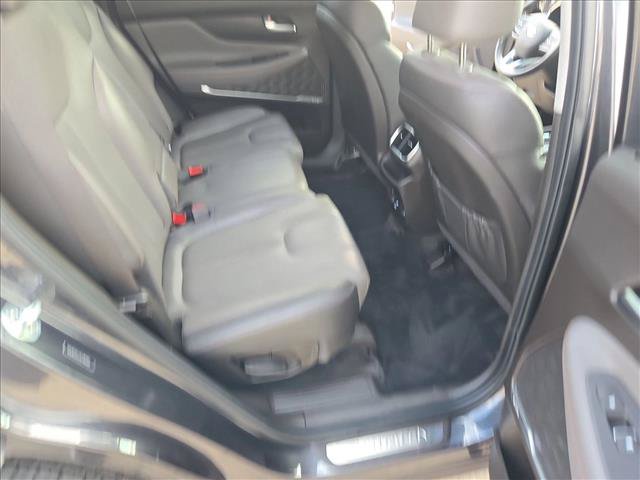 Used 2020 Hyundai Santa Fe Limited FWD image 18