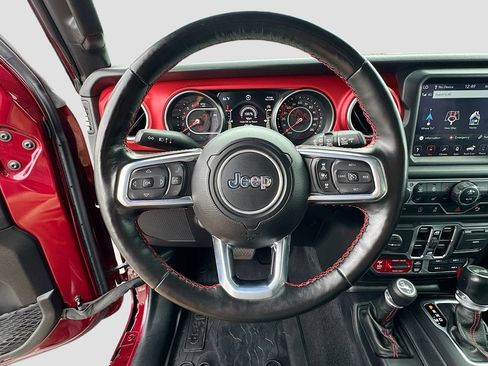 Used 2021 Jeep Wrangler Unlimited Rubicon AWD/4WD image 11