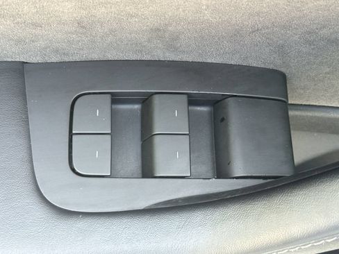 Used 2023 Tesla Model 3 Standard Range RWD image 14
