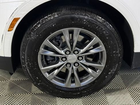 Used 2022 Cadillac XT5 Premium Luxury FWD image 12
