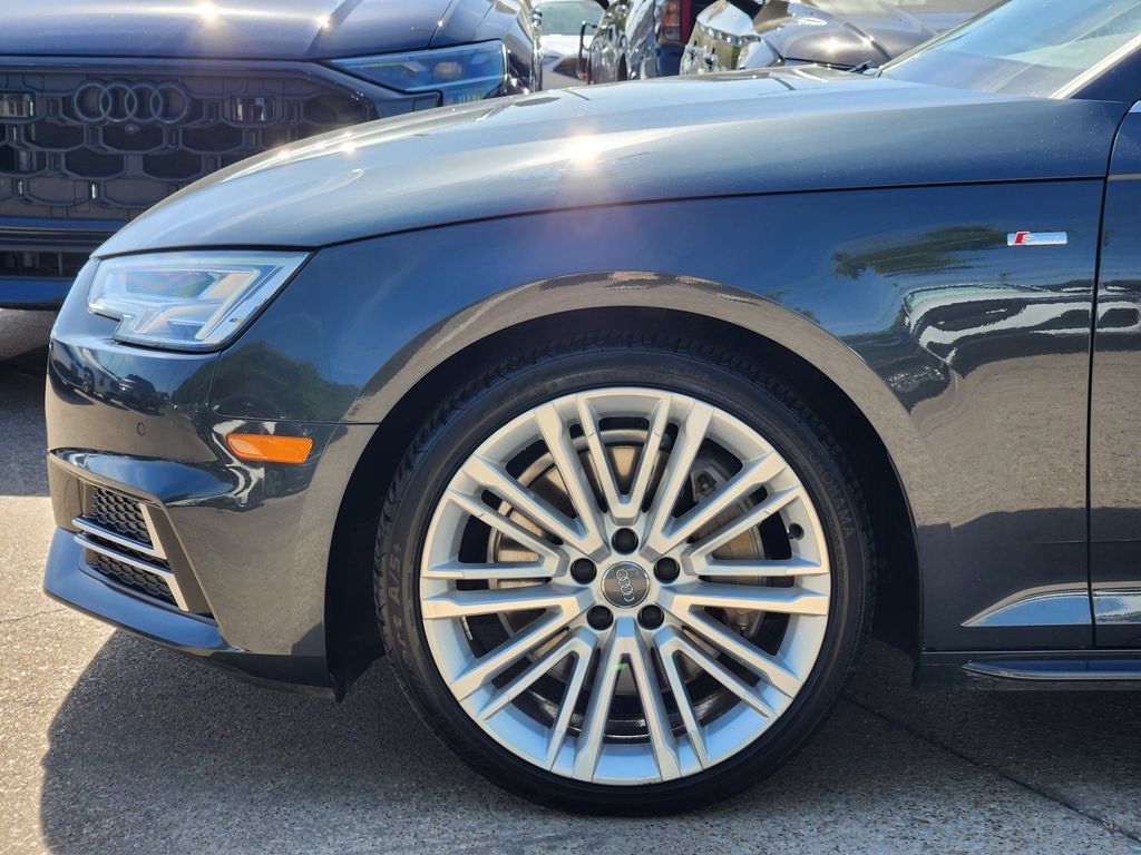 Used 2018 Audi A4 2.0T Premium Plus w/ Premium Plus Package AWD/4WD image 12