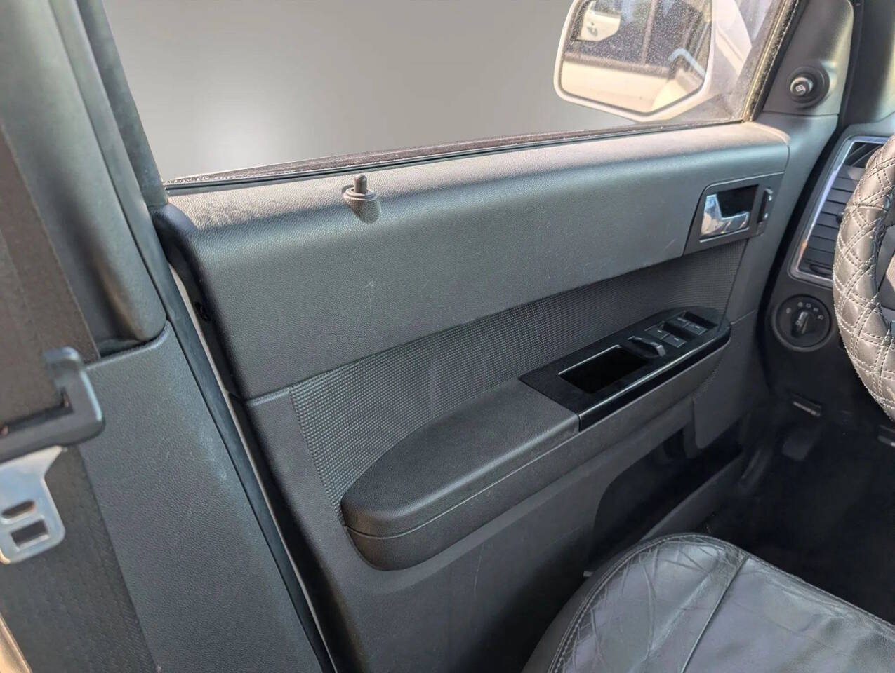 Used 2012 Ford Escape Limited FWD image 36