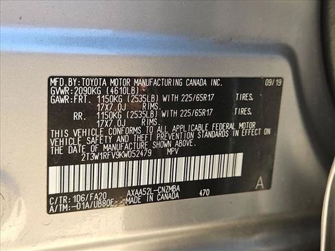 Used 2019 Toyota RAV4 XLE w/ Carpet Mat Package FWD image 18